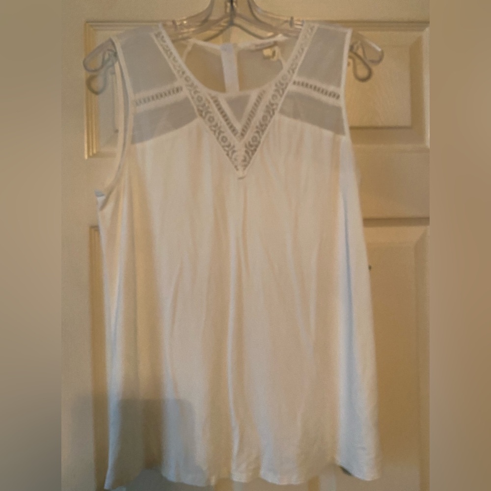 Meadow Rue White Sleeveless Shirt w/ Lace & Mesh Detail, Sz S